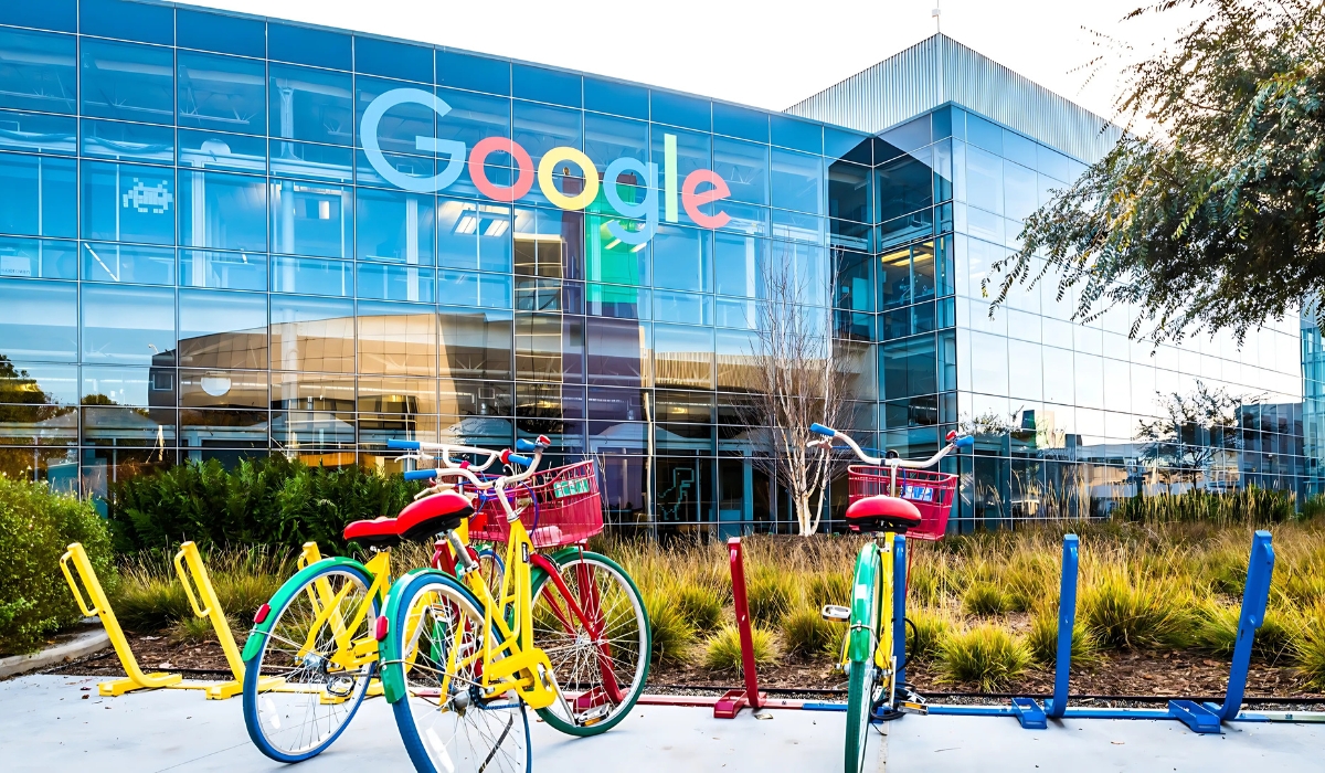 Google Launches New Photo Editor with Improved Interface and AI Features